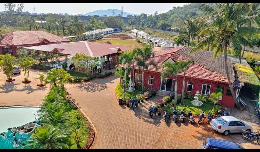 Whispering Woods Resort Lonavala Exterior photo