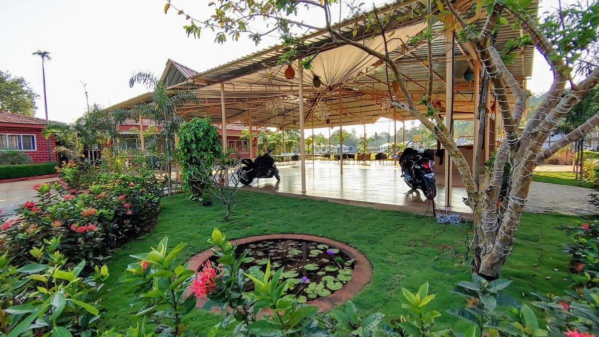 Whispering Woods Resort Lonavala Exterior photo
