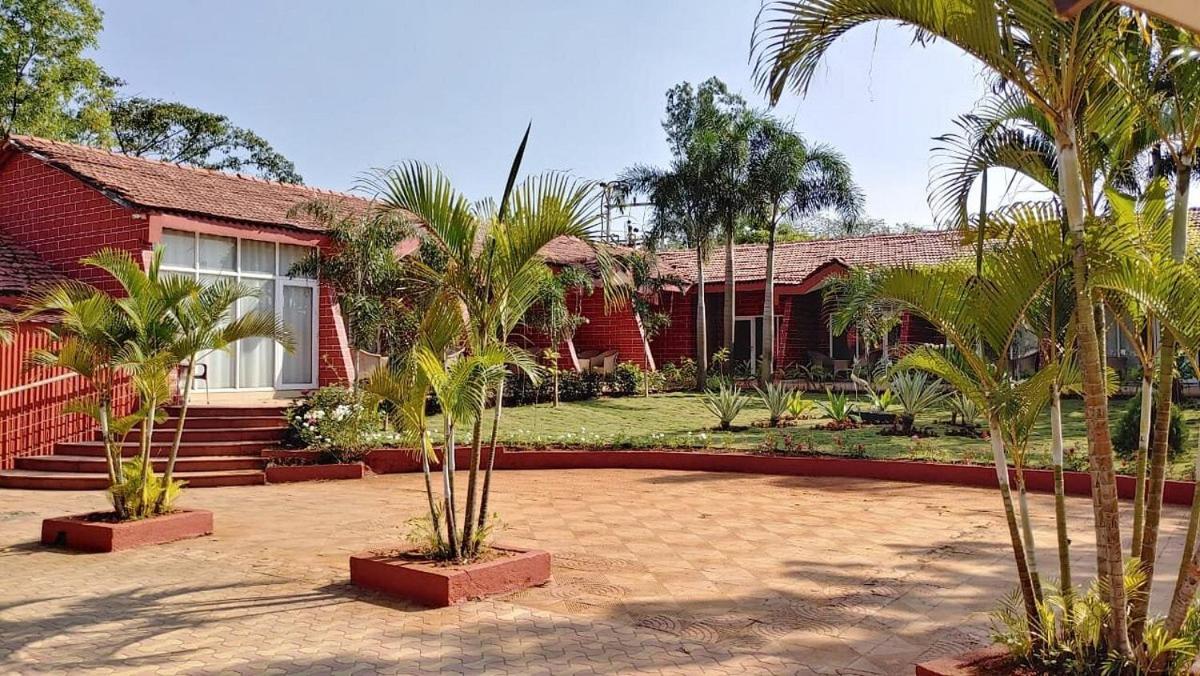 Whispering Woods Resort Lonavala Exterior photo